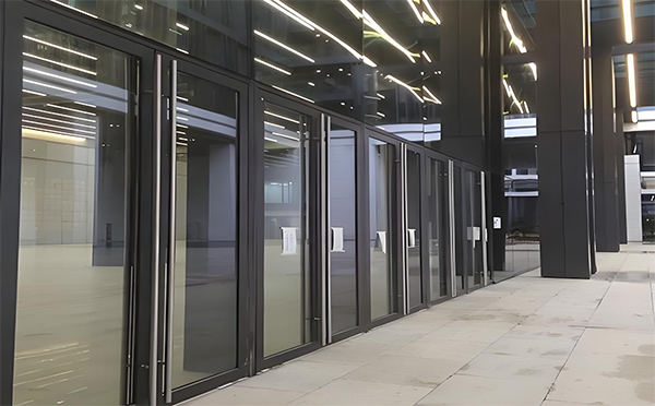 汉中玻璃地弹门