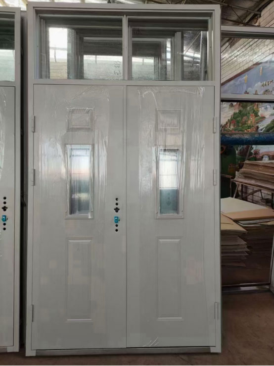 汉中学校教室门