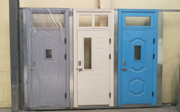 汉中学校教室门