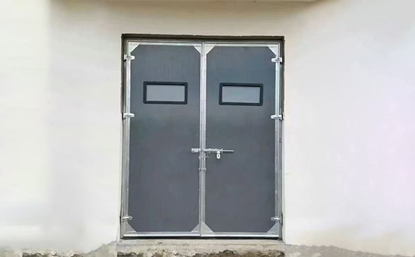 汉中工业门在高温作业区域的运行表现